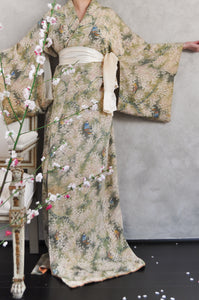 Sakura Fubuki Silk Chirimen Vintage Kimono
