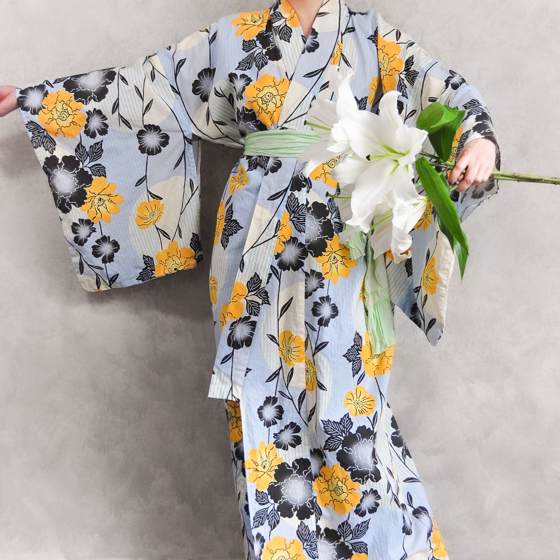 Roses and the Moon Print Cotton Yukata Kimono XL Tall Fit