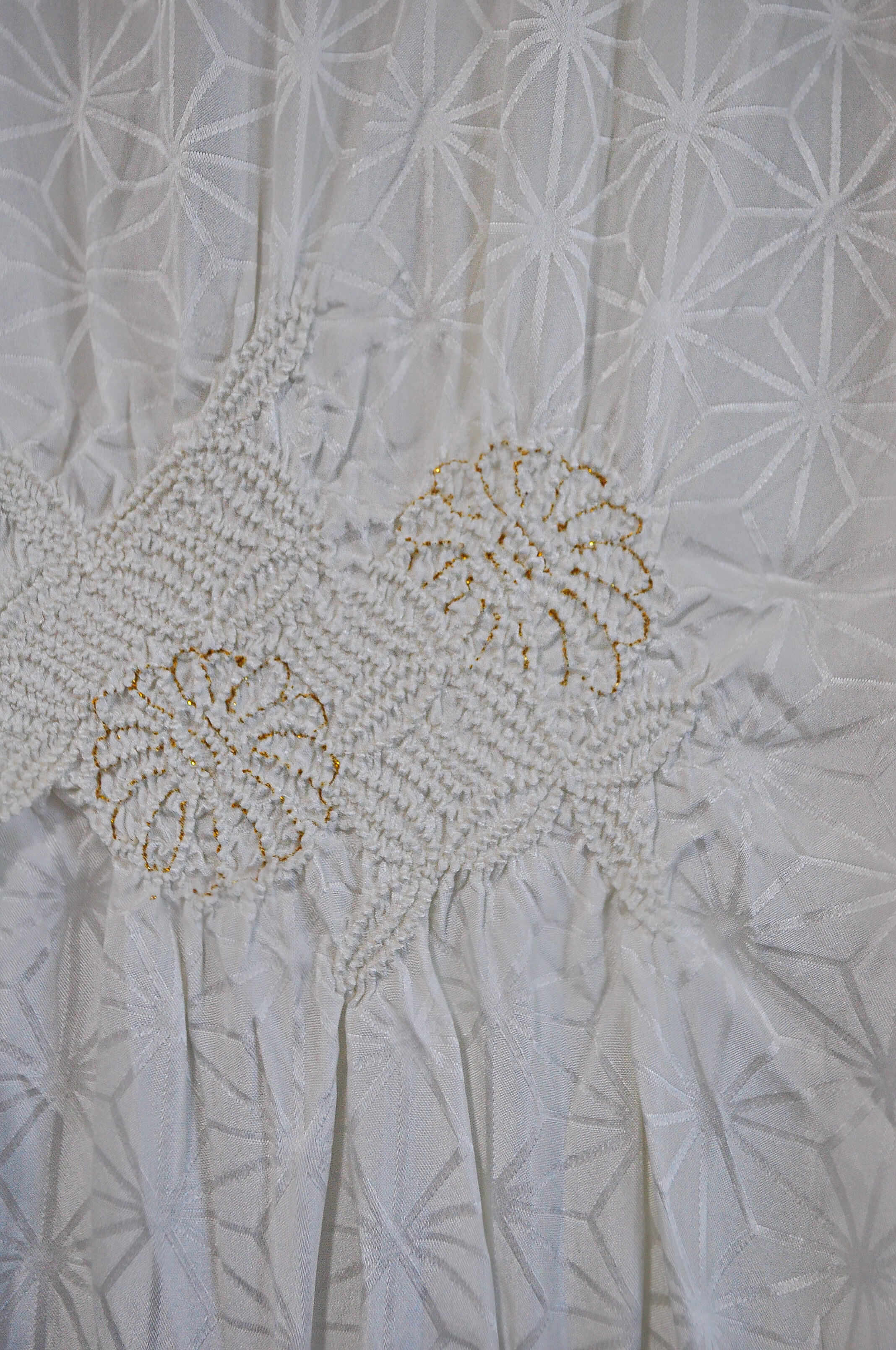 Diamond Pattern Damask and Zinnia Pattern Shibori Silk Vintage Obiage Belt