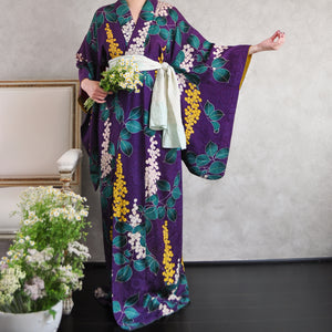Love Vine Jacquard Silk Antique Kimono