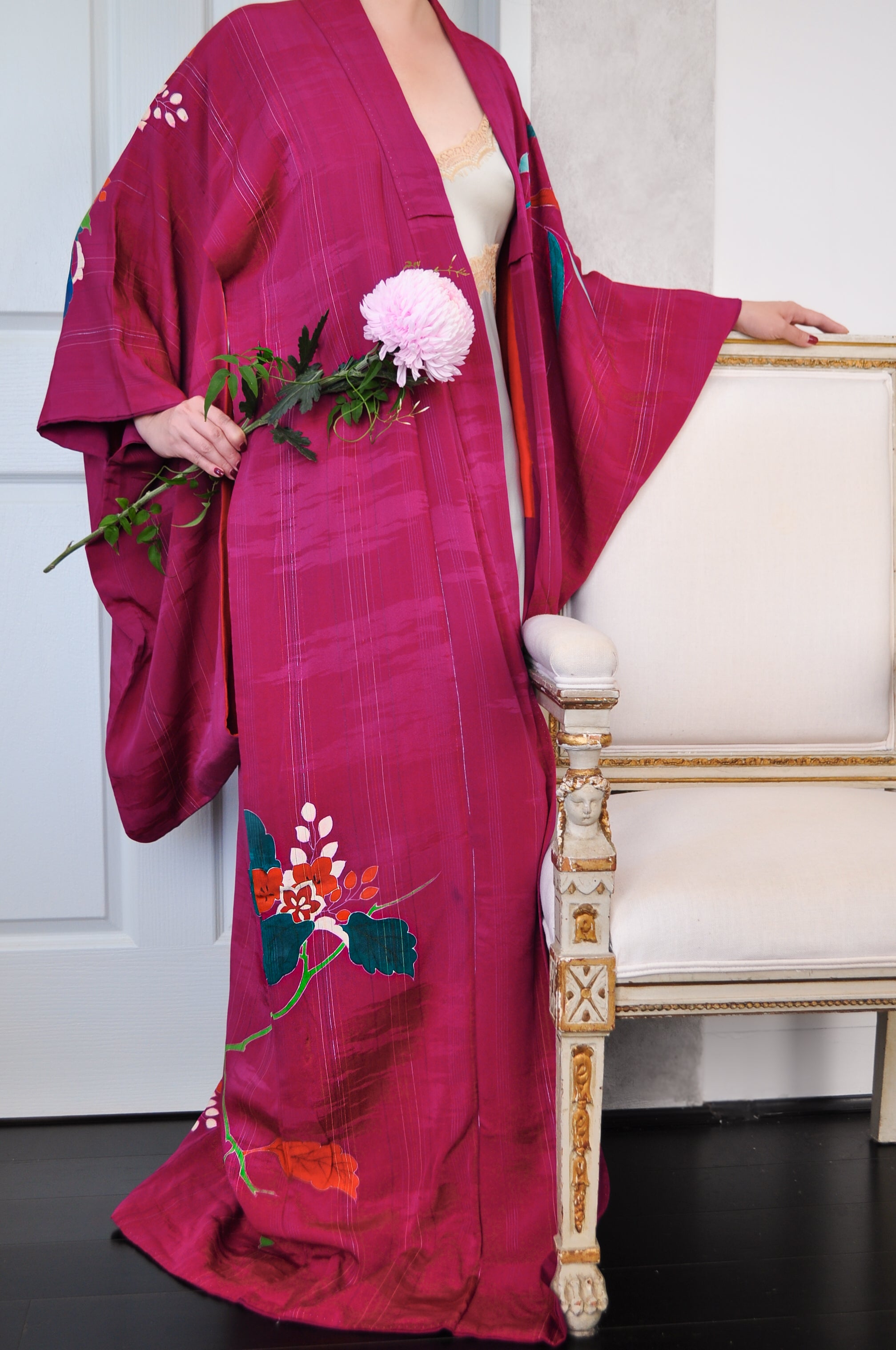 Full Bloom Lurex Stripe Antique Kimono with Kikiyo Kamon