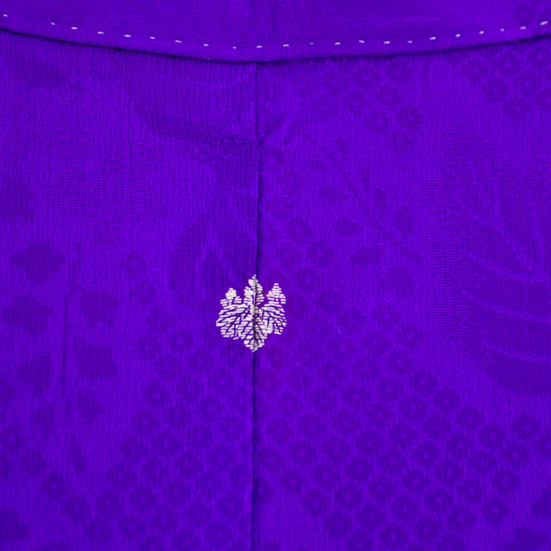Kiri Pattern Rinzu Silk Antique Kimono with Gosan kiri Kamon