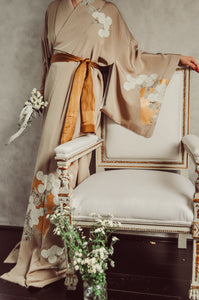 Four Seasons Sonnet 80s Kimono Robe