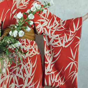 Jardin Rouge Silk 40s Semi Antique Kimono Robe