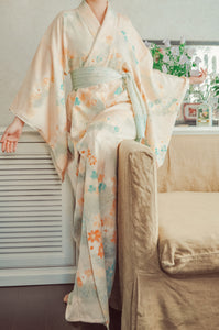 Afterglow 80s Vintage Kimono Robe