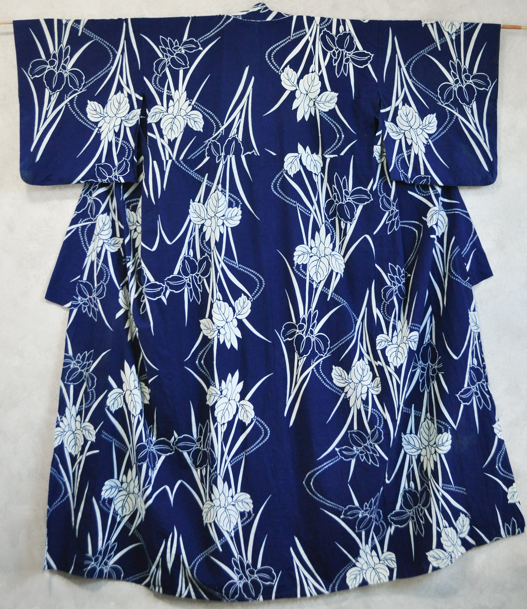 Fleur de Lis Shobu Iris Vintage Cotton Yukata Kimono