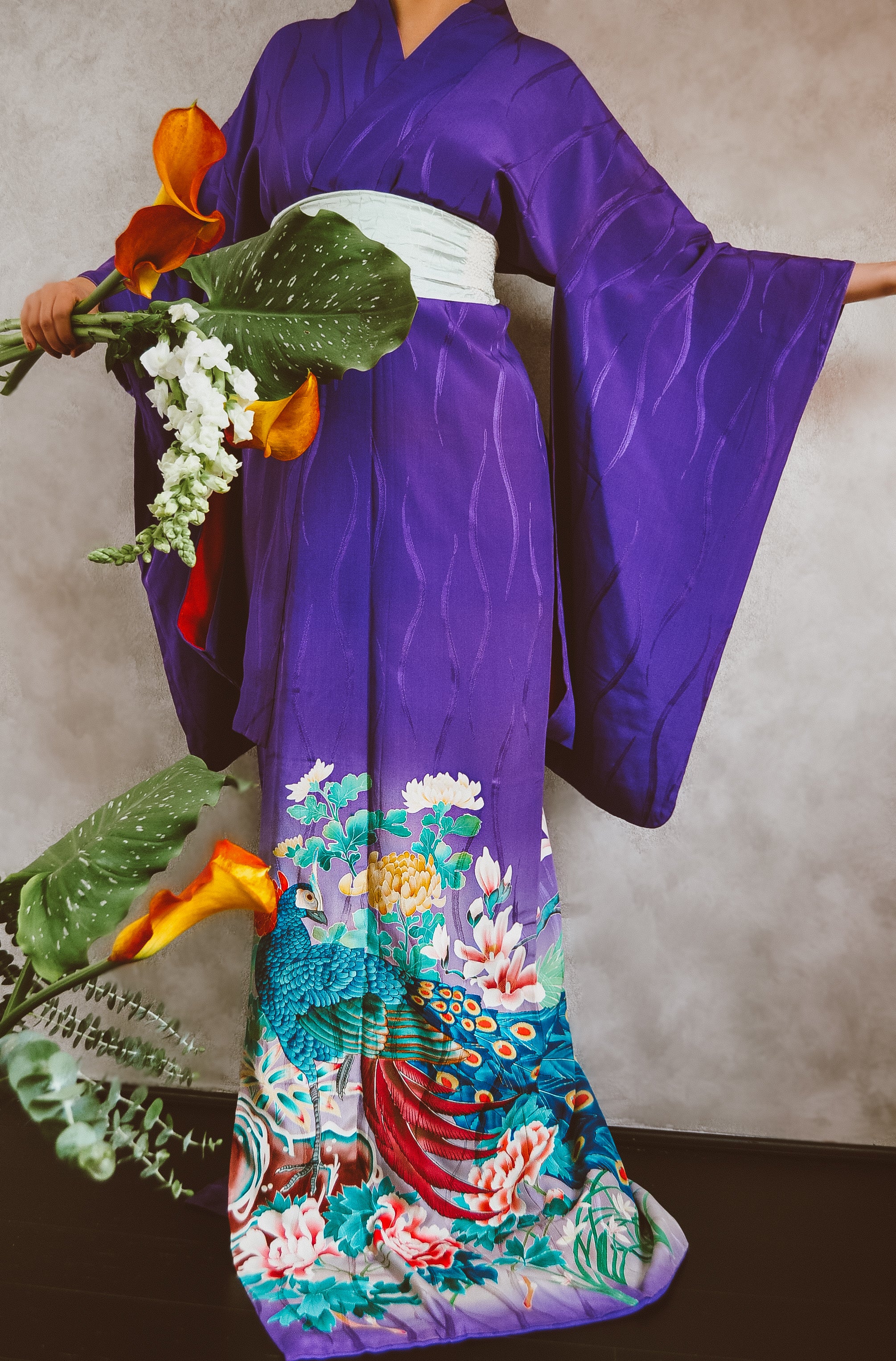 Magnificent Lovebirds Antique Katabami Kamon Vintage Kimono