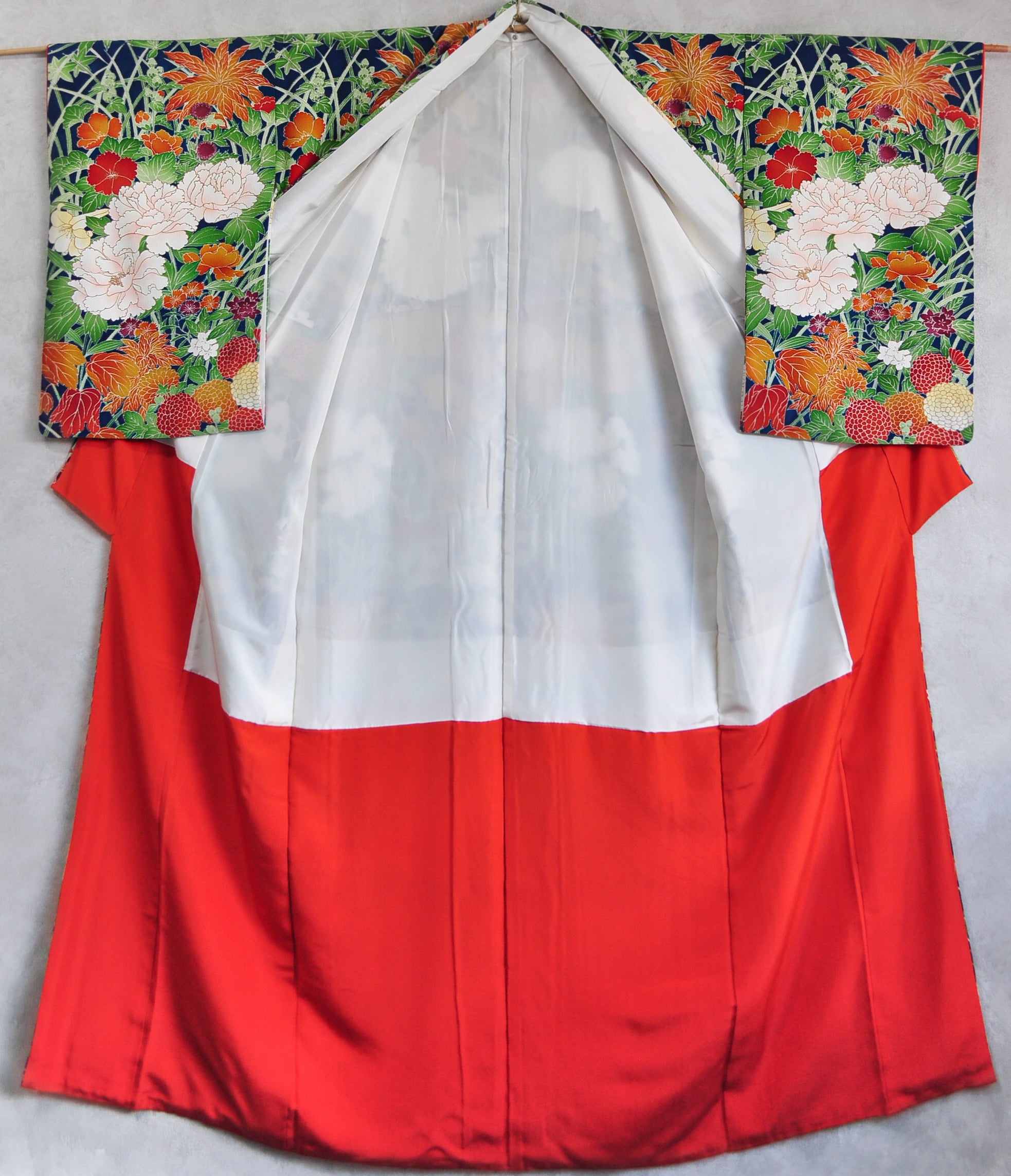 Le Jardin de L'amour 80s Vintage Kimono