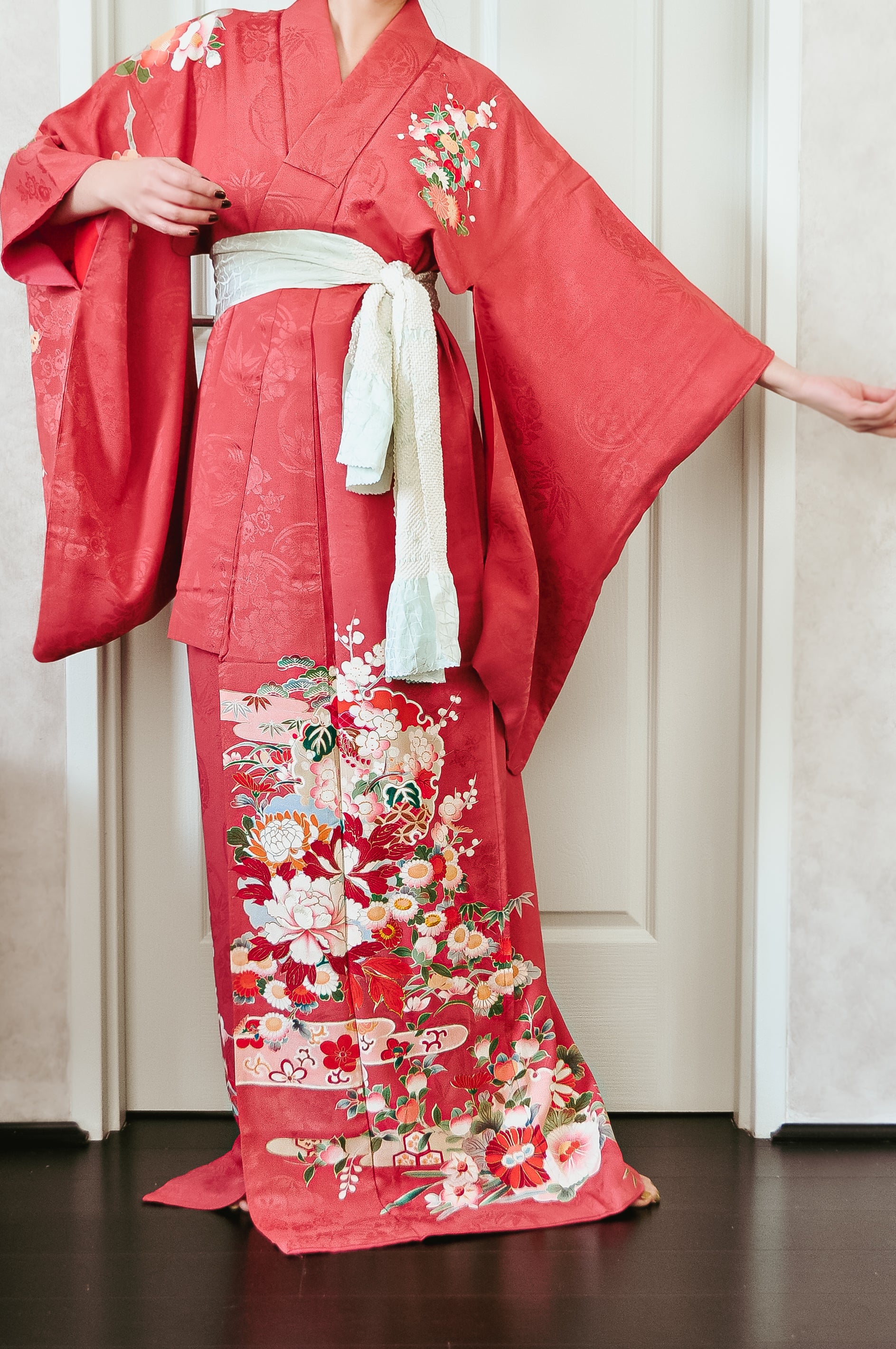 Rosy Cloud Antique Silk Vintage Kimono Robe