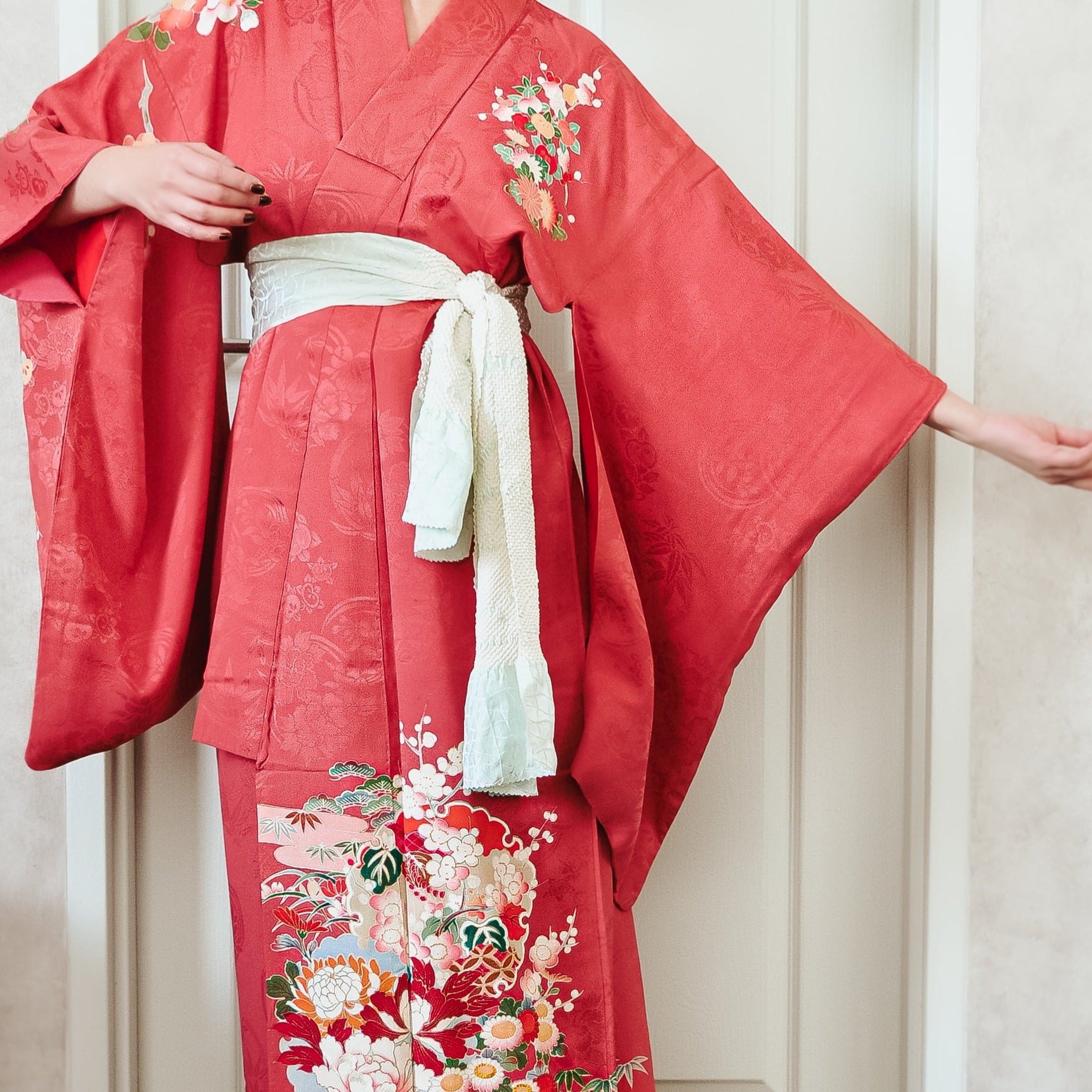 Rosy Cloud Antique Silk Vintage Kimono Robe