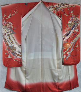 Clouds of Dawn Sayagata Pattern Textured Silk Furisode Vintage Kimono Robe
