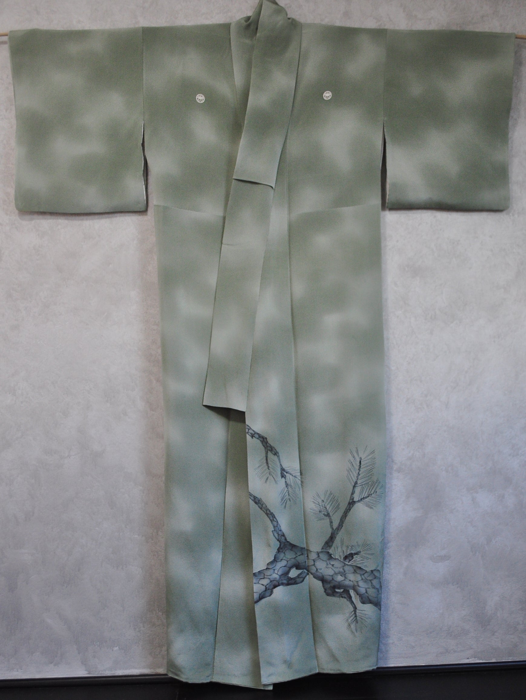 Pine in the Mist Sasa Bamboo Kamon Hand painted Tomesode Vintage Kimono Robe