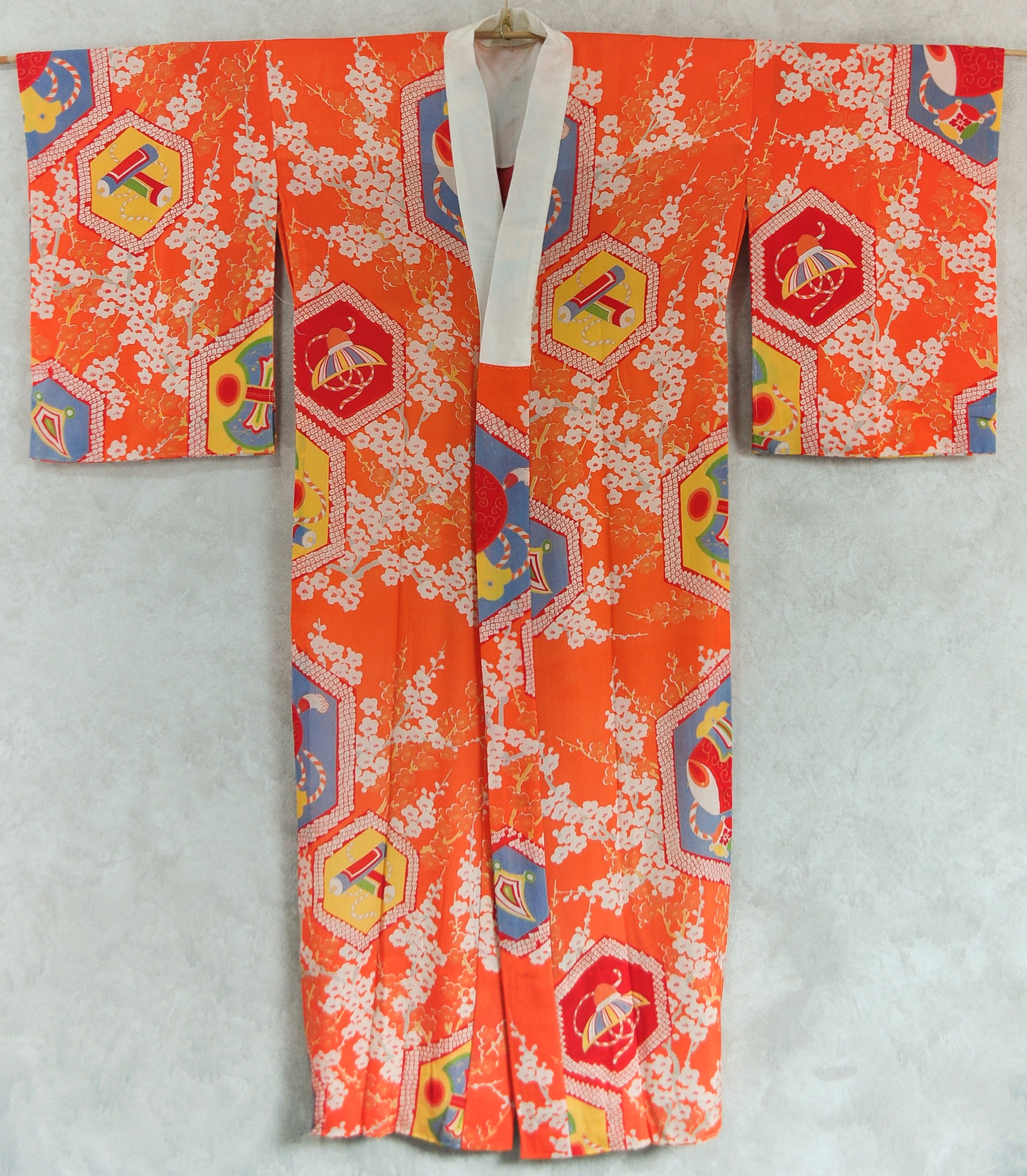 Le festival Plum Blossom Pattern Antique vintage Juban Kimono