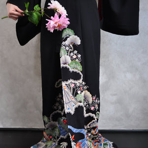 Three Friends of Winter 50s Semi Antique Kimono Robe