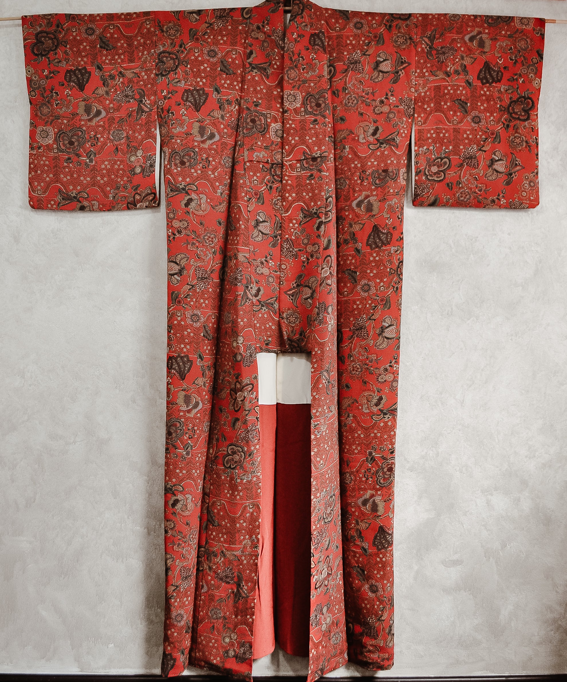Rambling Rose 70s Kimono Robe