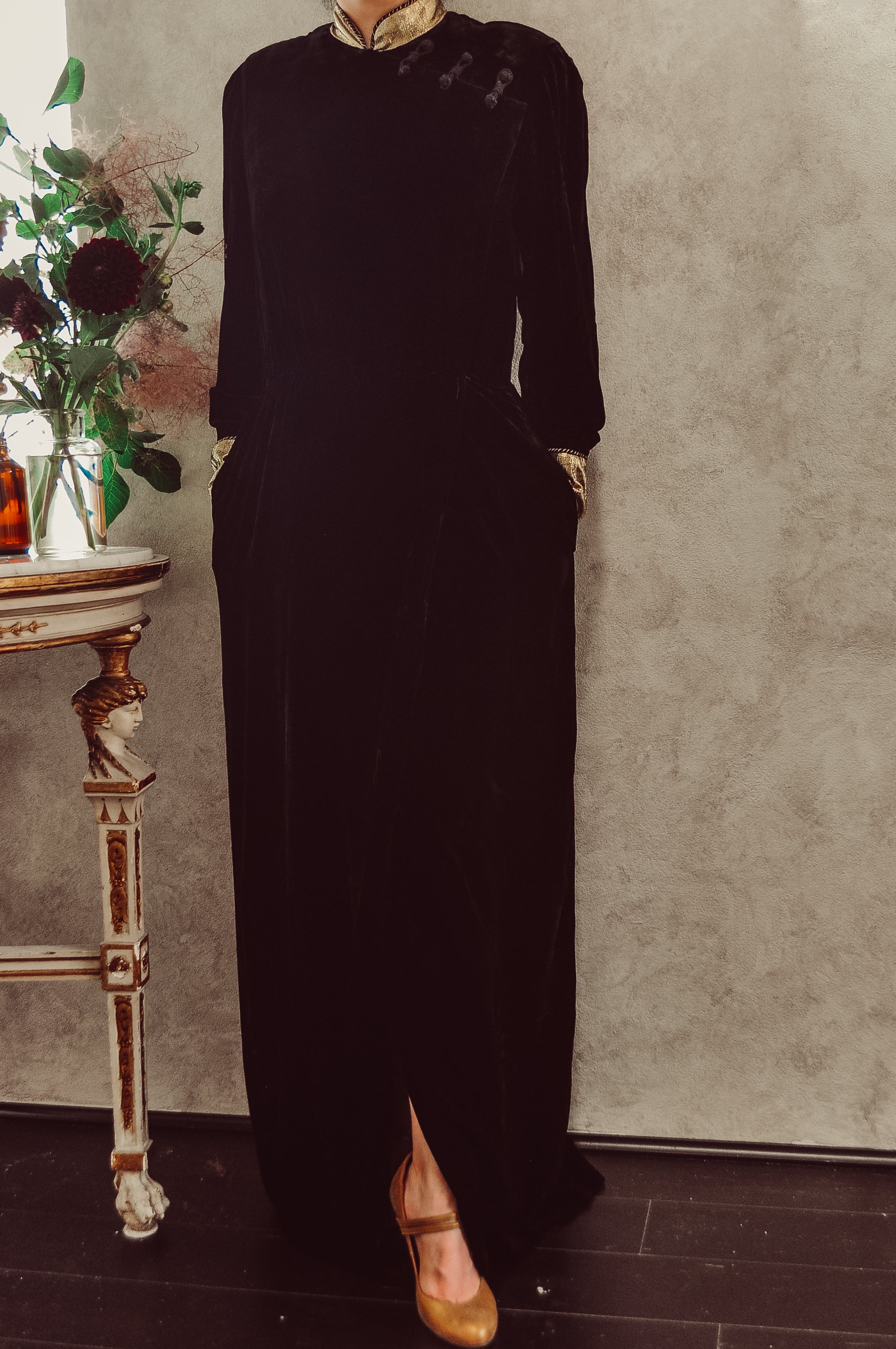 High Sea by Moonlight Vintage Mandarin Collar Velvet Wrap Dress