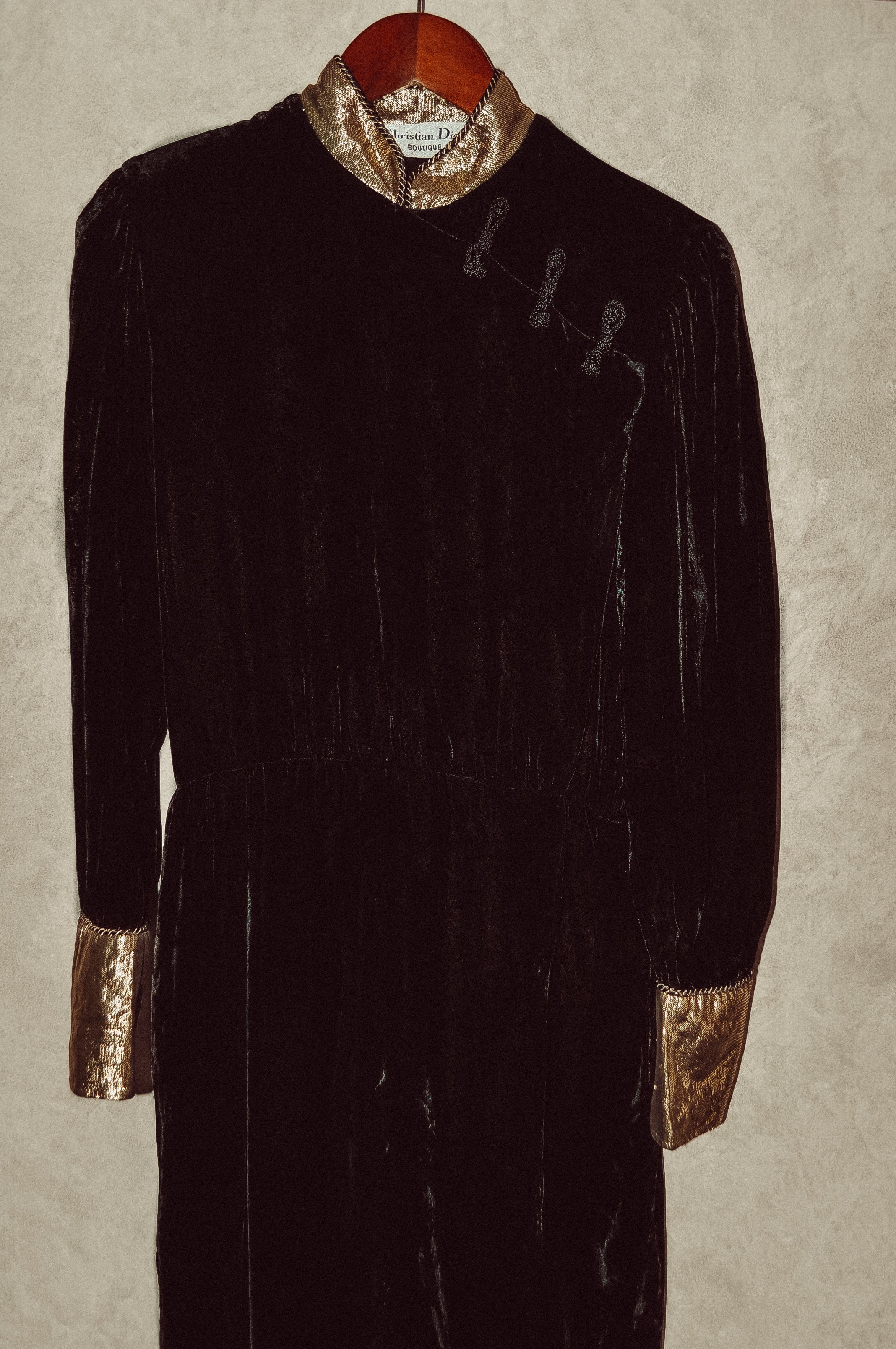 High Sea by Moonlight Vintage Mandarin Collar Velvet Wrap Dress
